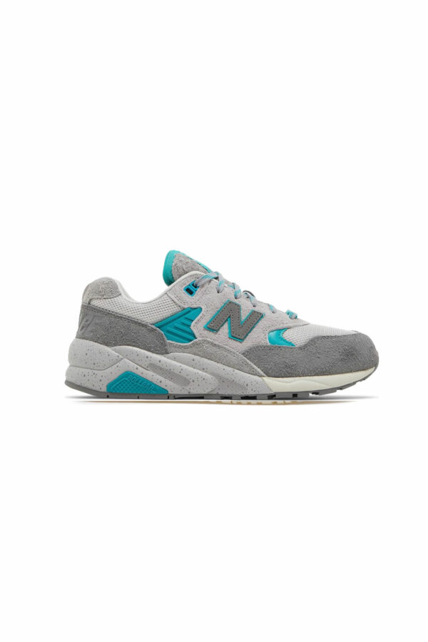 Zapatilla New Balance 580 x Palace Gris